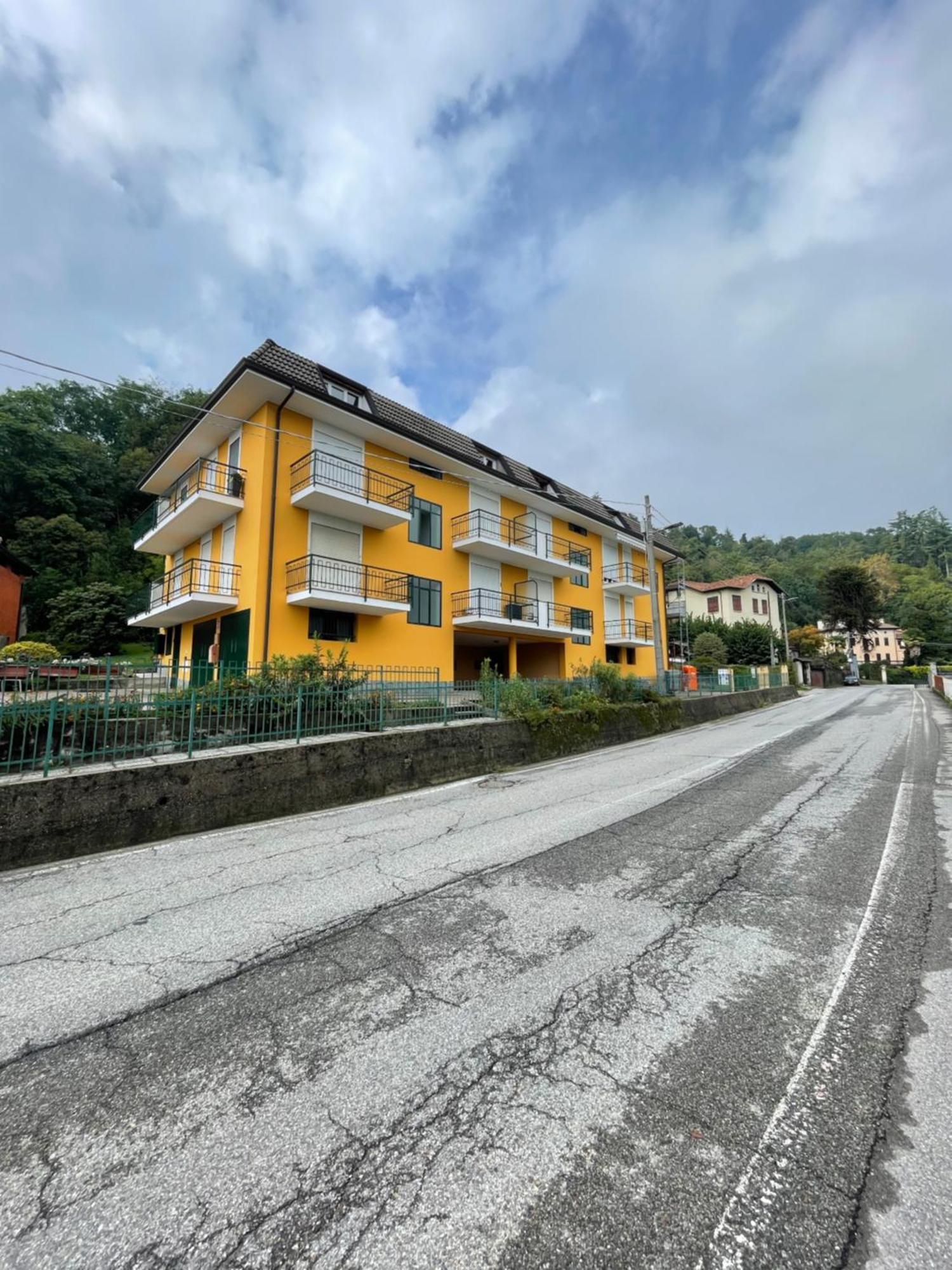 La Garconnierre Del Lago Maggiore Nebbiuno Buitenkant foto